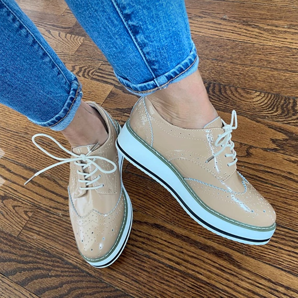 Tan Patent Leather Platform Oxford Shoes Women's Lace-Up Wingtips Shoes